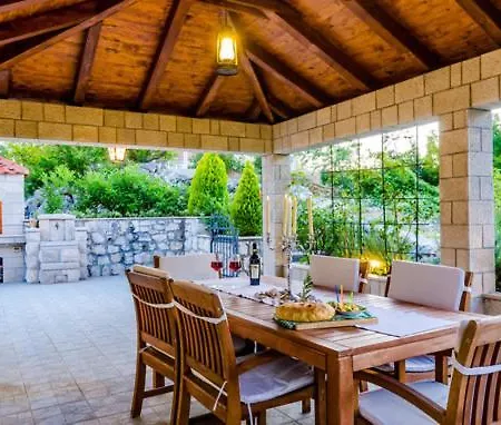 Vila Kate - Outdoor Pool, 4 Bedrooms, Free Parking Dubrovník
