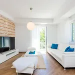 Kate - Outdoor Pool, 4 Bedrooms, Free Parking 别墅 *